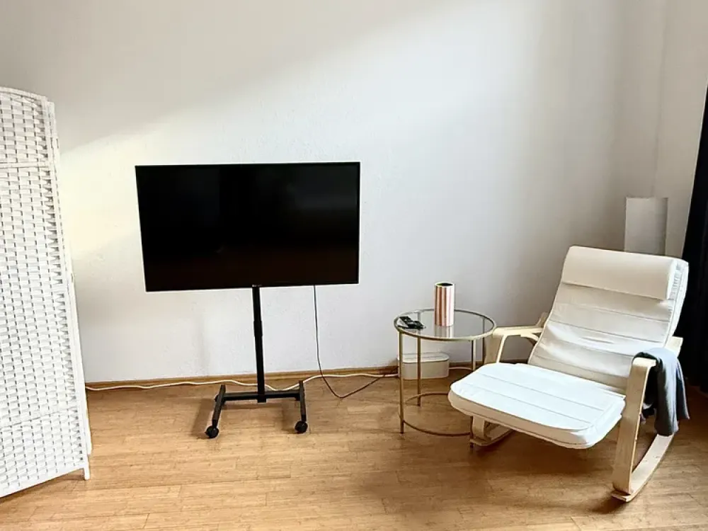 Charmante 2-Zimmer-Wohnung in Friedrichstadt
