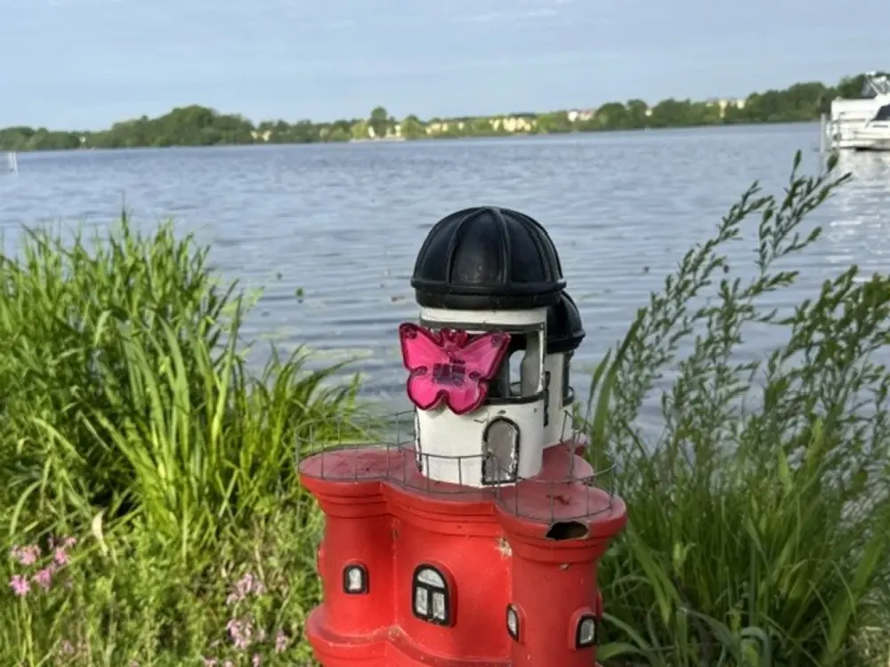 / AMEXIS / Wasserlage, sonnige, ruhige 4-Zimmerwohnung