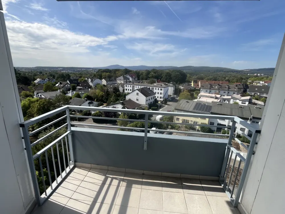Freshly Renovated, Furnished 1-Room Apartment by the Field, Burgholzhausen