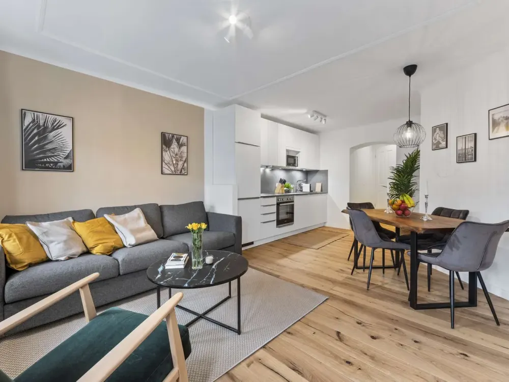 Luxus 3-Zimmer Apartment: Urbanes Wohnen in Kreuzberg