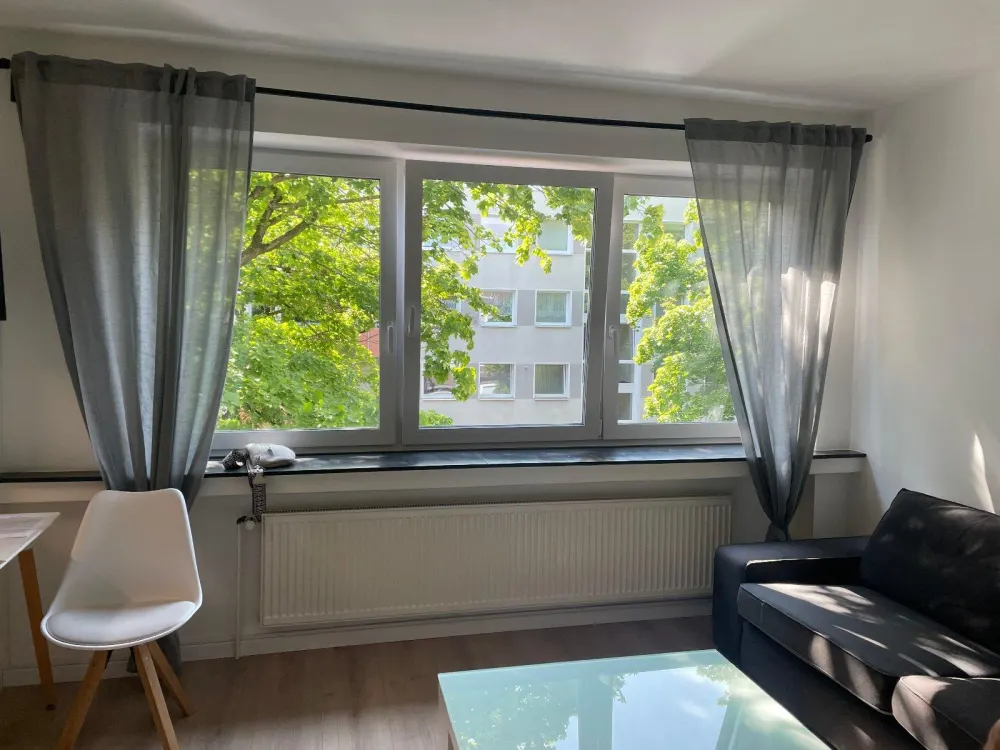 TOP Lage, Vollausstattung, möblierte Wohnung, kernsaniert