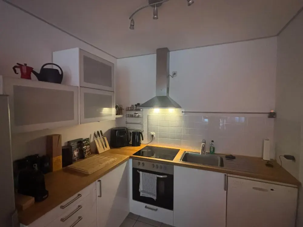 Lichtdurchflutete 2-Zimmer Wohnung mit Balkon