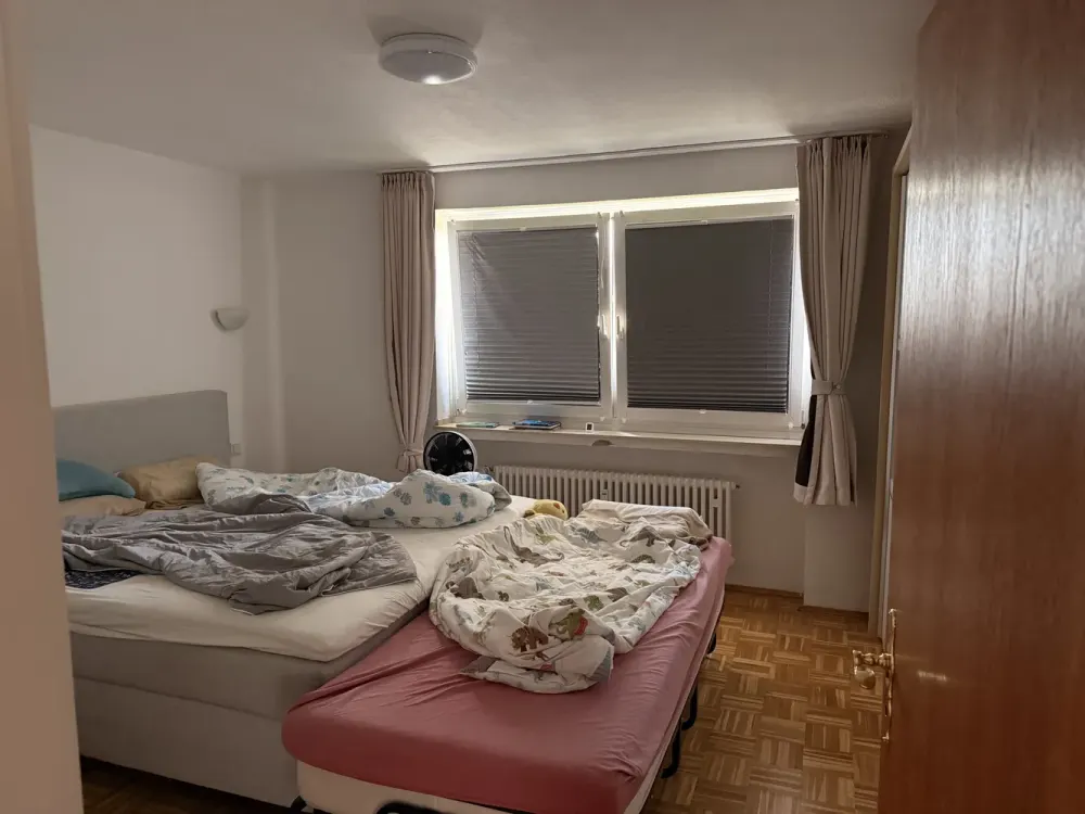 4-Zimmer-Wohnung in Düsseldorf-Mörsenbroich mit EBK und wunderschönen Aussicht auf Düsseldorf