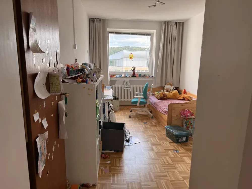 4-Zimmer-Wohnung in Düsseldorf-Mörsenbroich mit EBK und wunderschönen Aussicht auf Düsseldorf