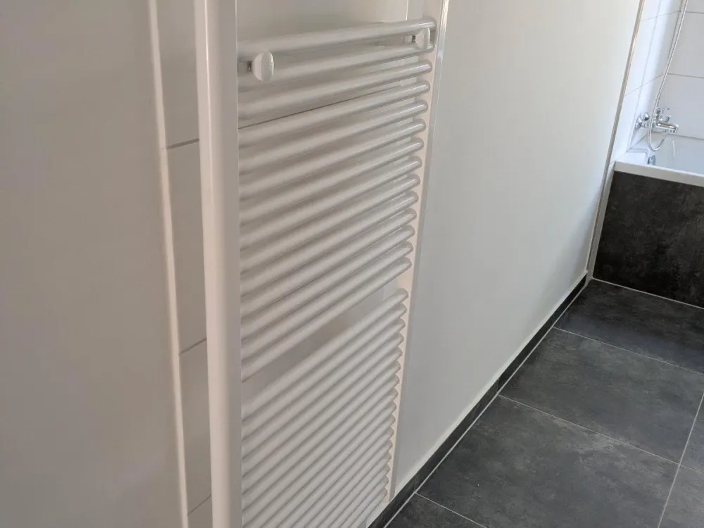 4 Zimmer Wohnung im EG mit 2 Bäder/Dusche/Wanne/ Terrasse! #KD62
