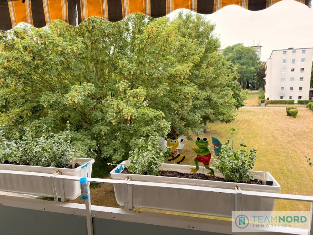 Helle 2,5-Zimmer-Wohnung mit Balkon und Blick ins Grüne