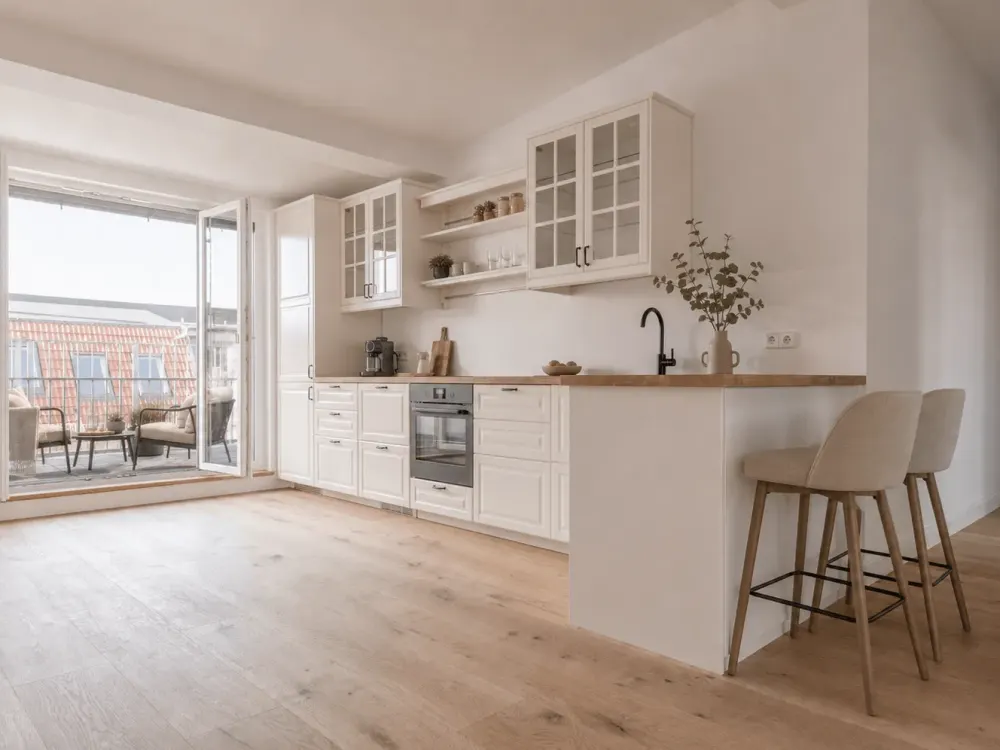 Erstbezug mit TERRASSE im Dachausbau, stilvolle 2-Zimmer-Wohnung mit AUFZUG in Prenzlauer Berg