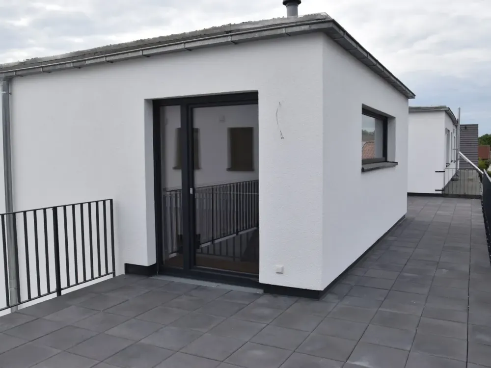 Top Moderne Maisonettenwohnung, Penthousestyle mit großer Sonnenterrasse.
