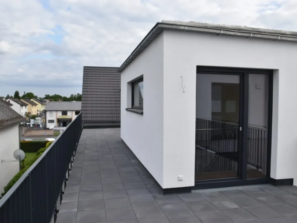Top Moderne Maisonettenwohnung, Penthousestyle mit großer Sonnenterrasse.