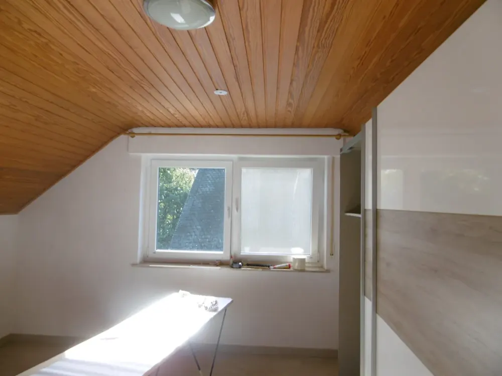 Renovated 3.5-Room Attic Apartment in Salzkotten