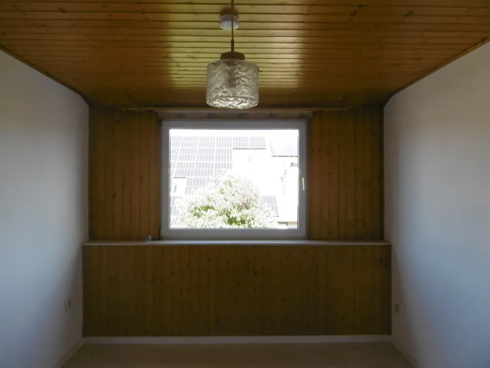 Renovated 3.5-Room Attic Apartment in Salzkotten
