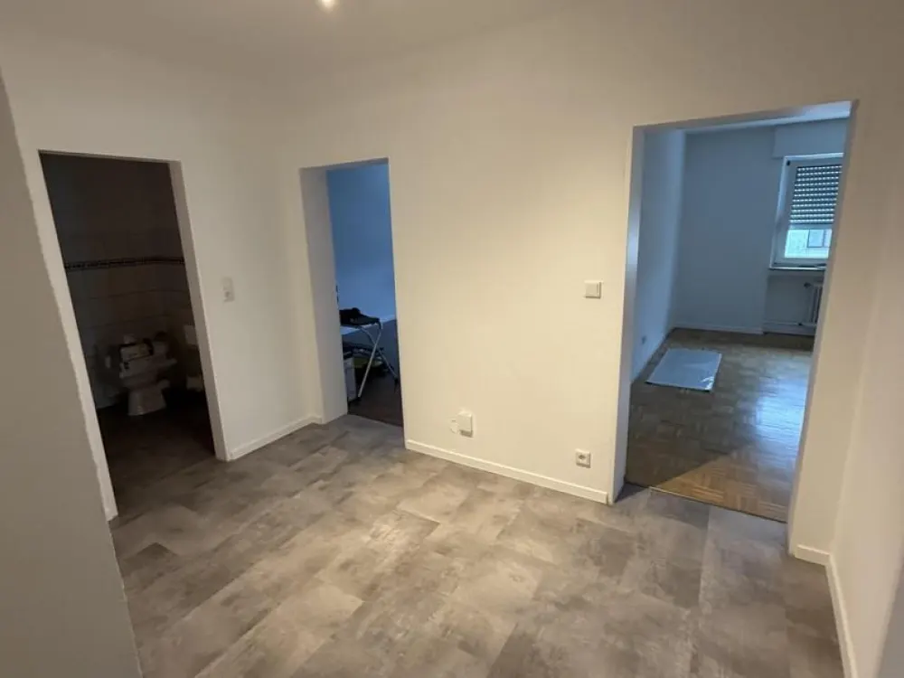 Schöne gepflegte helle Wohnung im 2.Obergeschoss