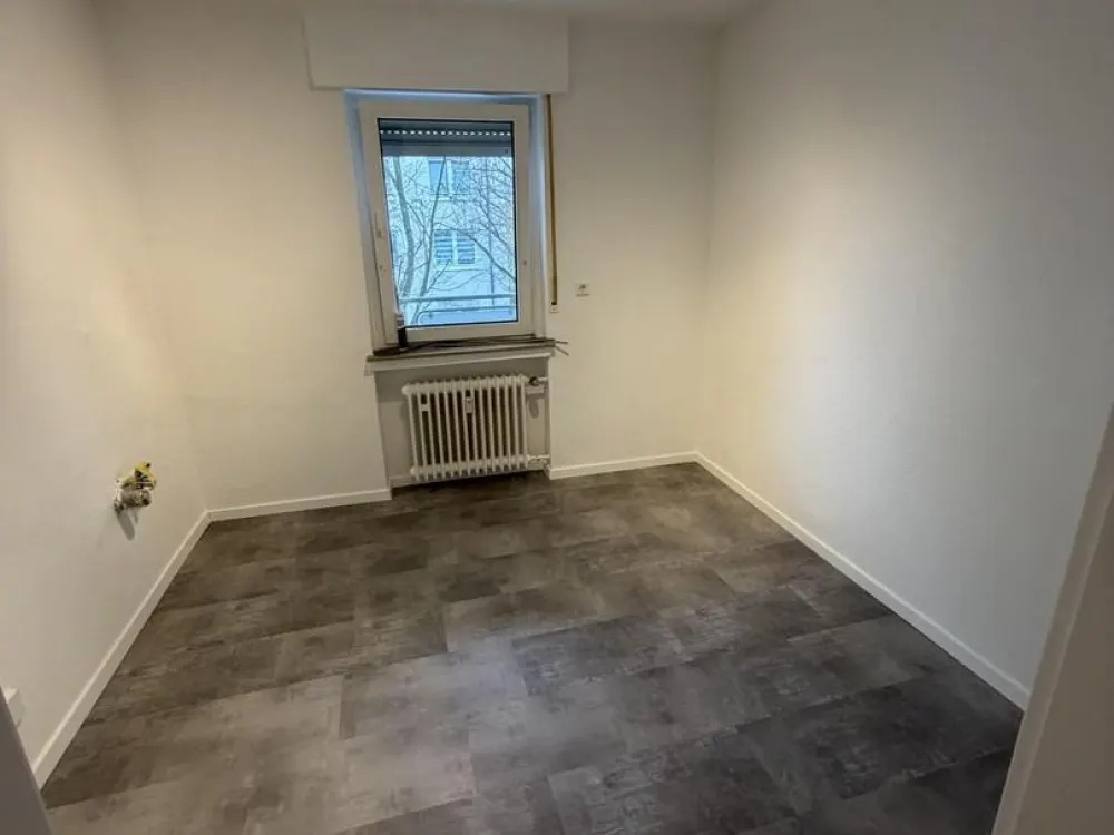 Schöne gepflegte helle Wohnung im 2.Obergeschoss
