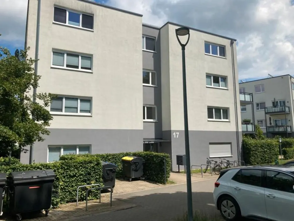 Preisgünstige und ansprechende 4,5-Zimmer-Wohnung