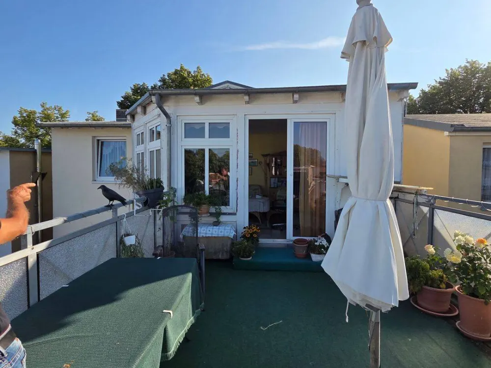 2-Raum-Wohnung in Warnemünde mit EBK, Wintergarten und Dachterrasse