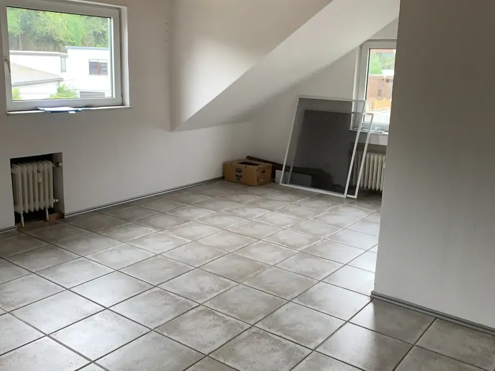 Kürten Dürscheid schöne 2-Zimmer-Dachgeschosswohnung