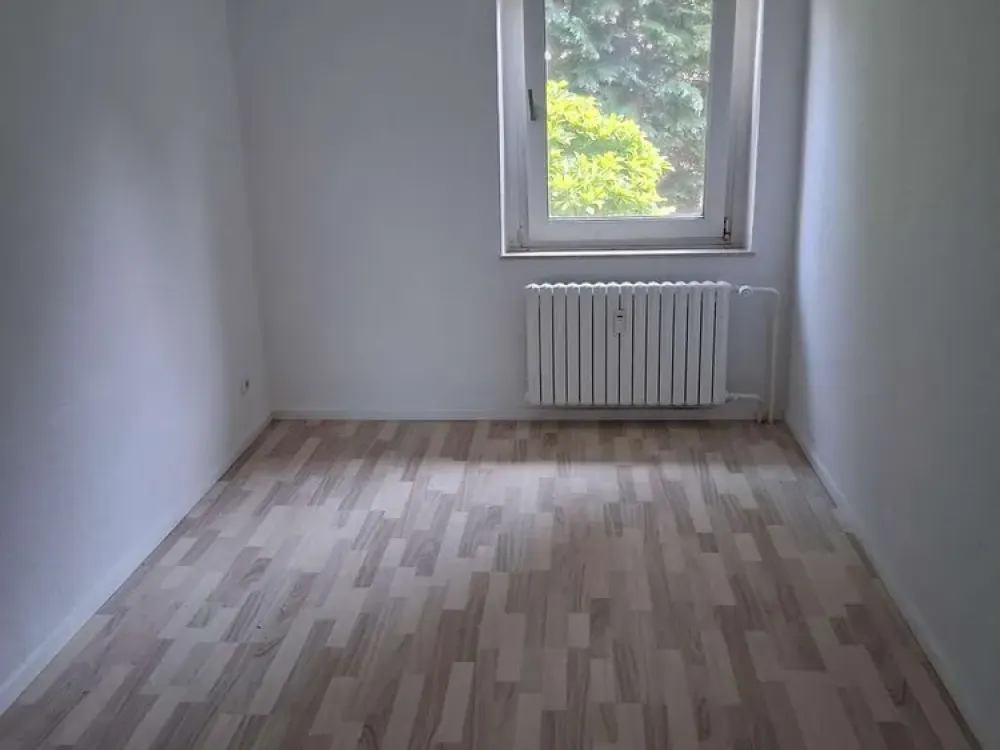 Annenstr. 82, 2. OG 1- schöne renovierte 2 Zi.- Wohnung ab sofort zu vermieten