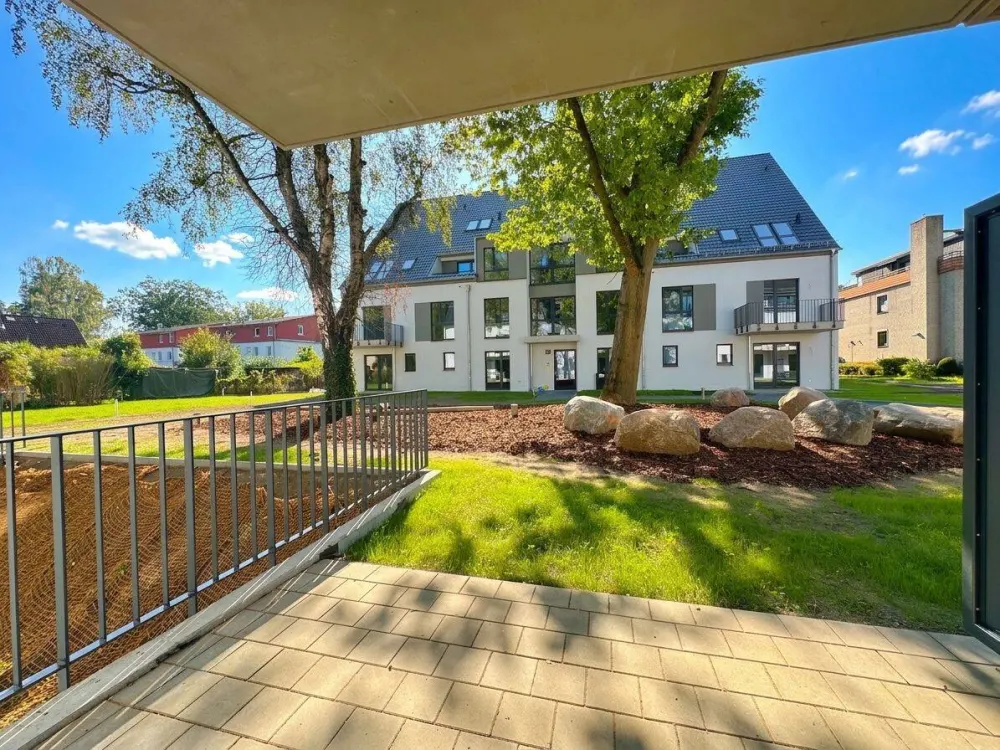 Geräumige 4 Zimmer Wohnung zur Miete in Hamburg Rahlstedt - Wentzel Dr.