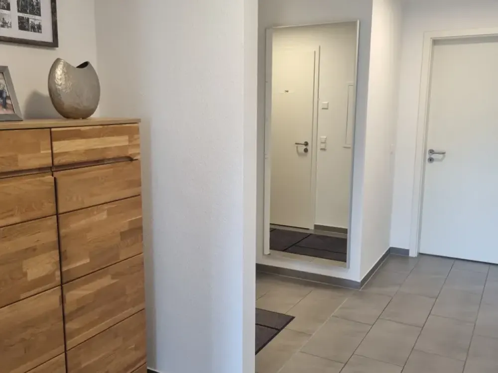 3-Zi.-Wohnung mit Aussichtsbalkon in TOP-Lage von FN-Ailingen