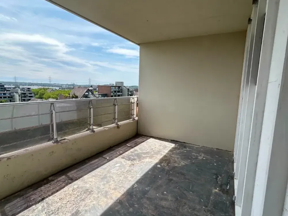 [LIS-10060] Modernisierte 3-Zimmer-Wohnung mit Balkon und Weitblick in Köln-Weiden