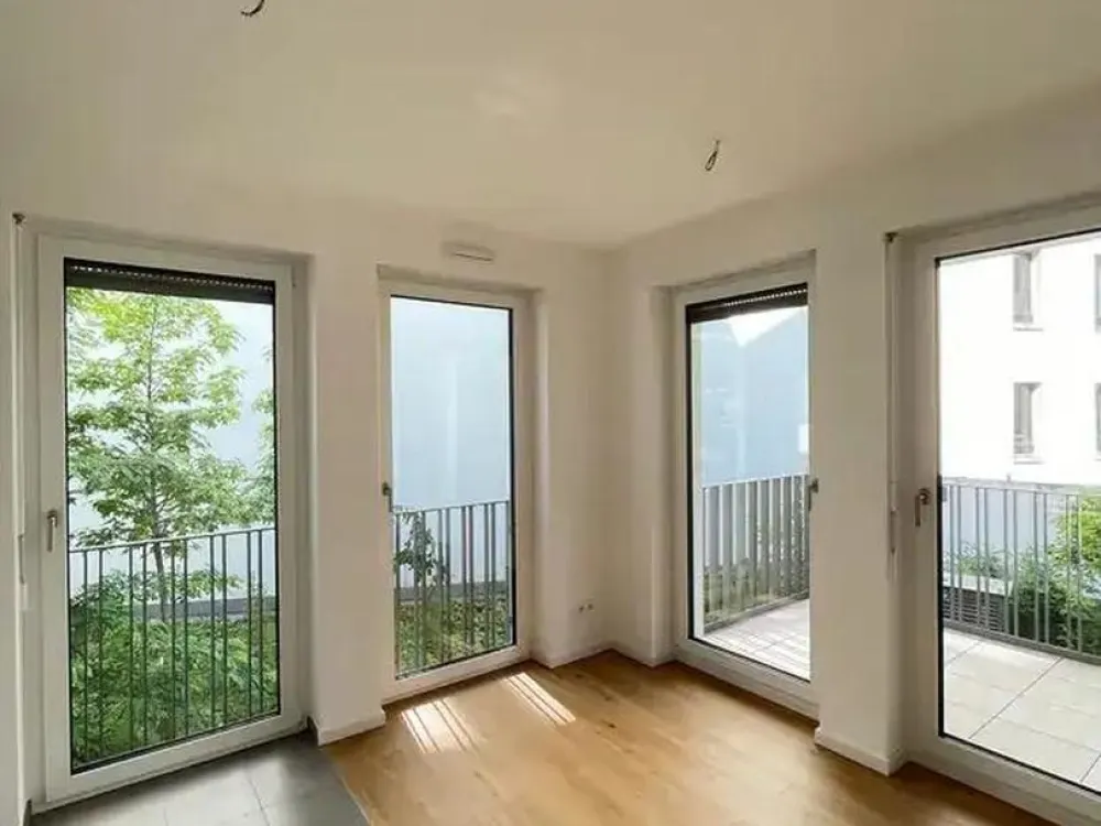 2-Zimmer-Terrassenwohnung Frankfurt Innenhof