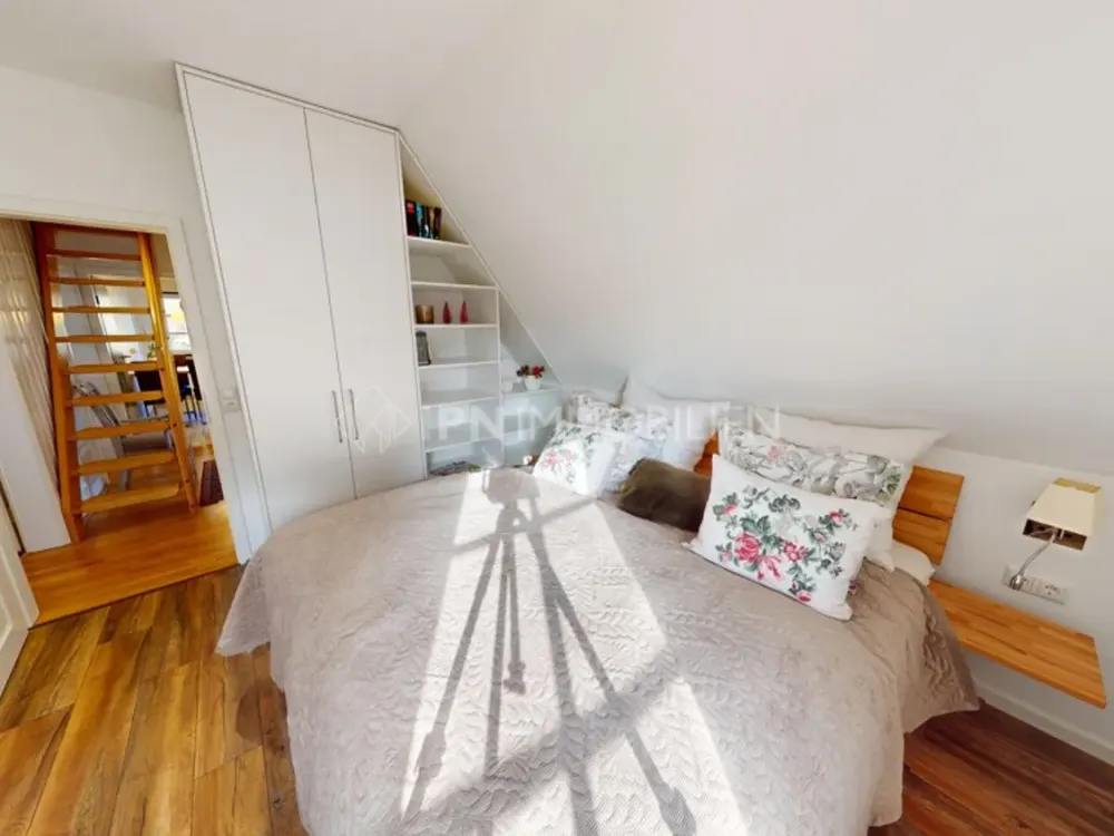 Einfach einziehen! Voll möblierte 3-Zimmer-Wohnung in idyllischer Lage