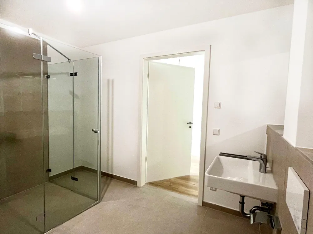 2-Zimmer-Wohnung mit Einbauküche - NEUBAUWOHNUNG