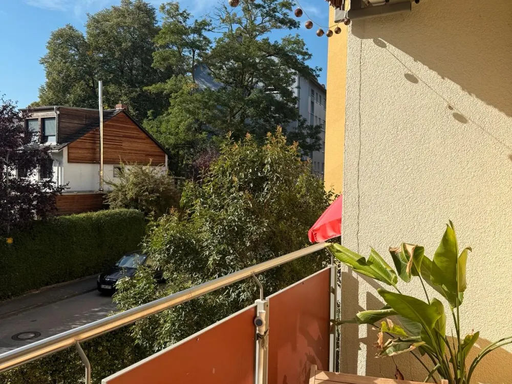 Helle, ruhige, 2,5 Zimmer Wohnung zur Untermiete in Dornbusch