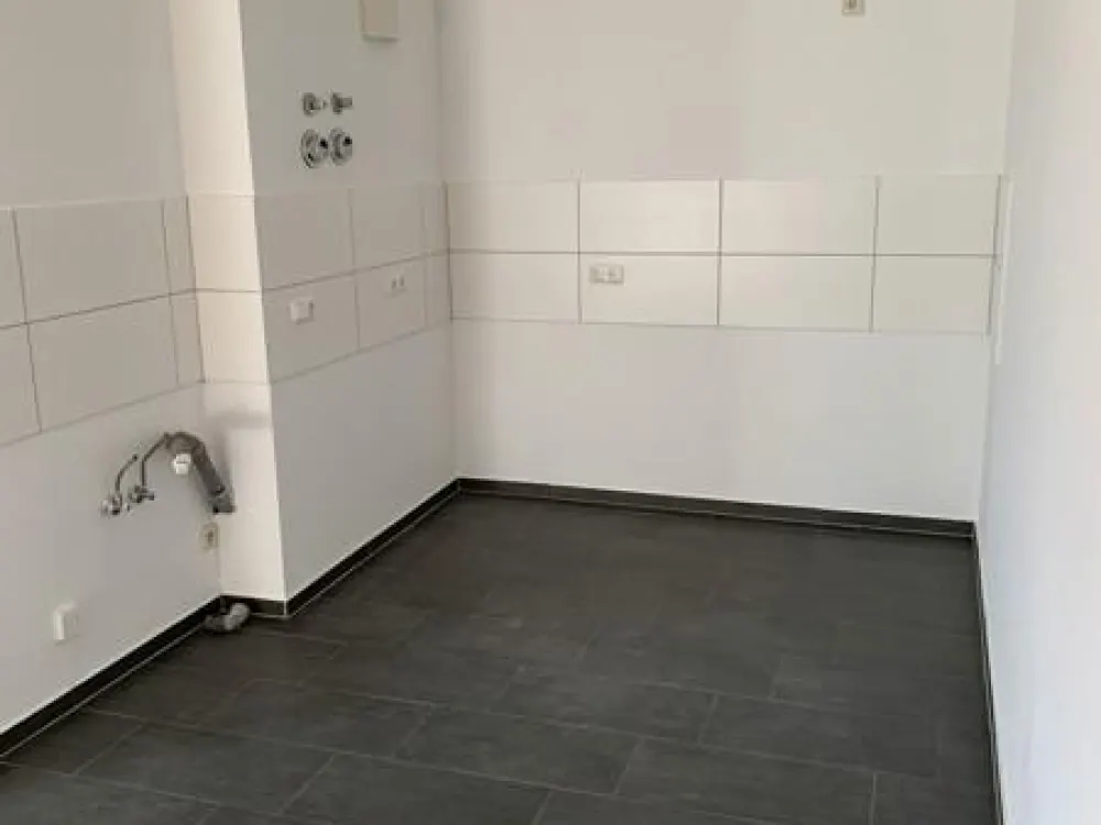 2 Zimmer Wohnung in Leipzig Neulindenau- frei ab sofort