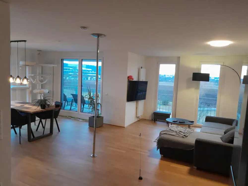 Komfortables Wohnen mit Balkon und Weitblick