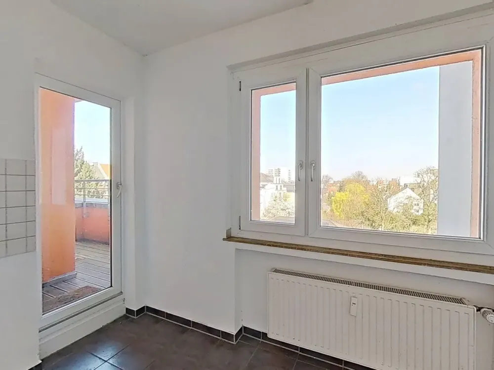 Sonne den ganzen Tag: 4 Zimmer mit 2 Balkonen