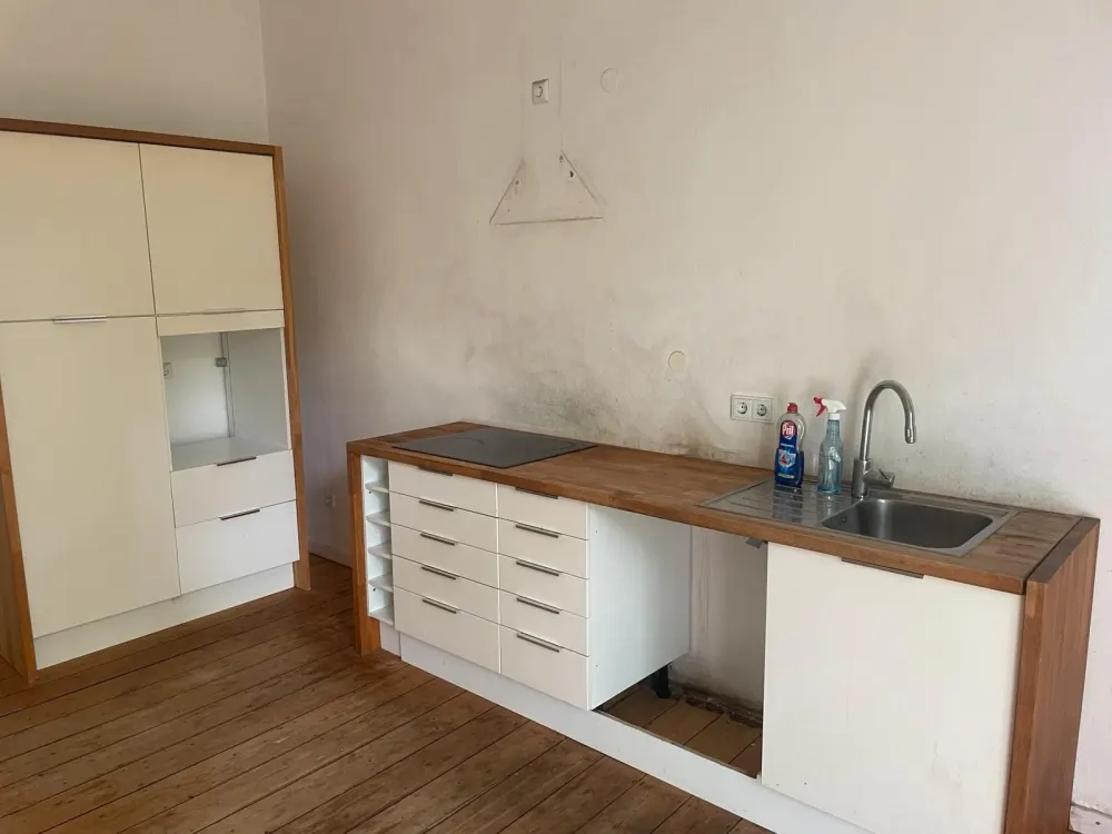 Wohnung m Garten möbliert Düsseldorf drei Monate max 1720,-