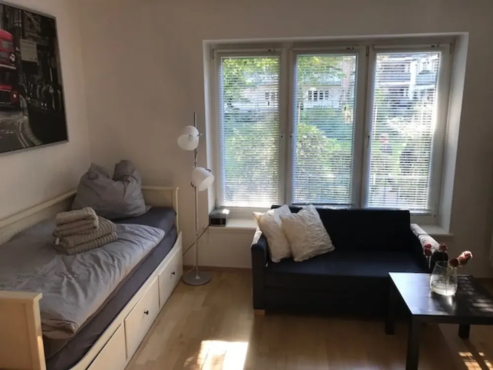 Möbliertes Apartment in Winterhude, ruhig gelegen nahe Stadtpark & Alster