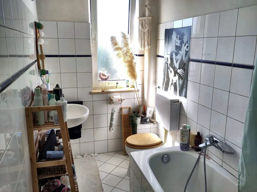 Zentrale Wohnung 15.10.-15.12. (vielleicht länger)
