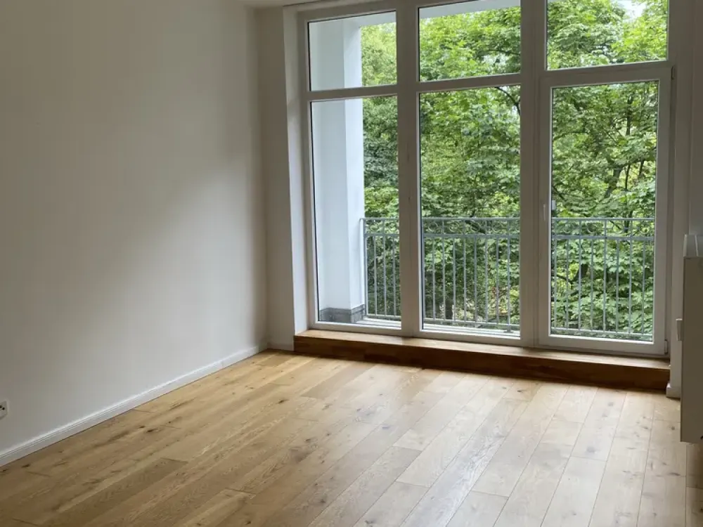 Neuwertige 2-Zimmer-Wohnung mit Einbauküche