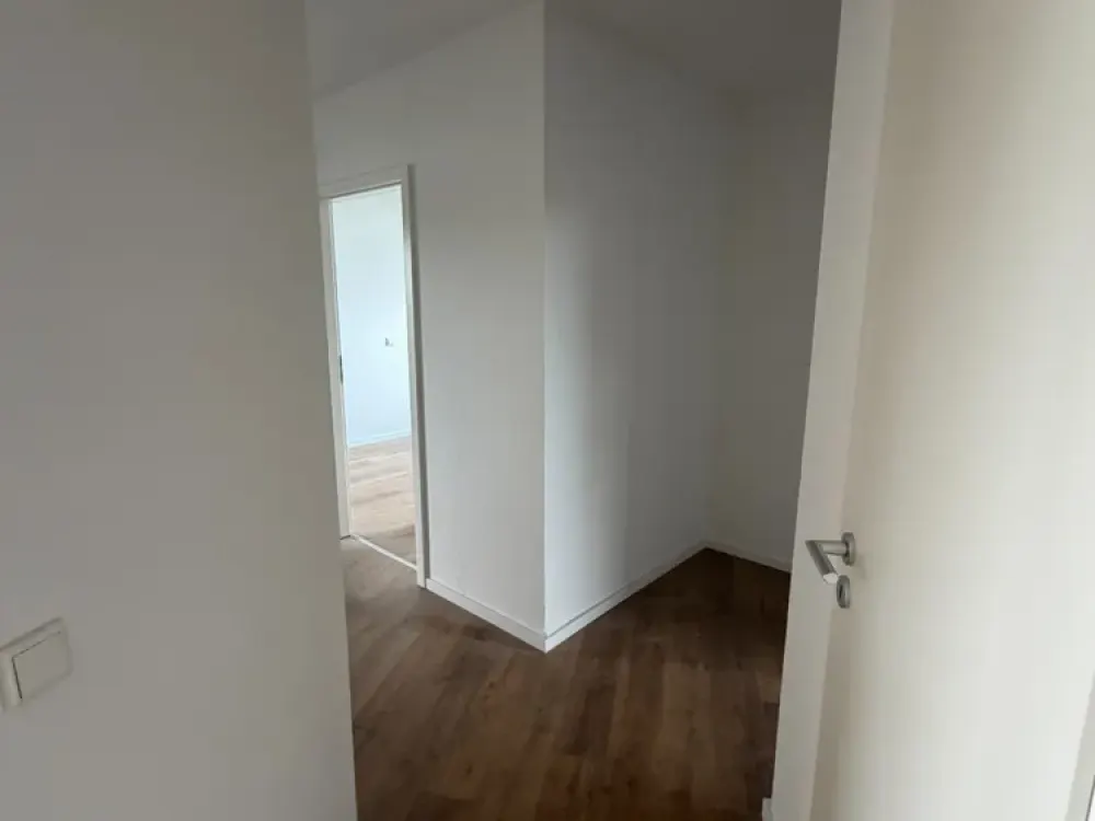 [LIS-10850] Moderne 4-Zimmer-Wohnung mit Balkon in Köln-Weiden