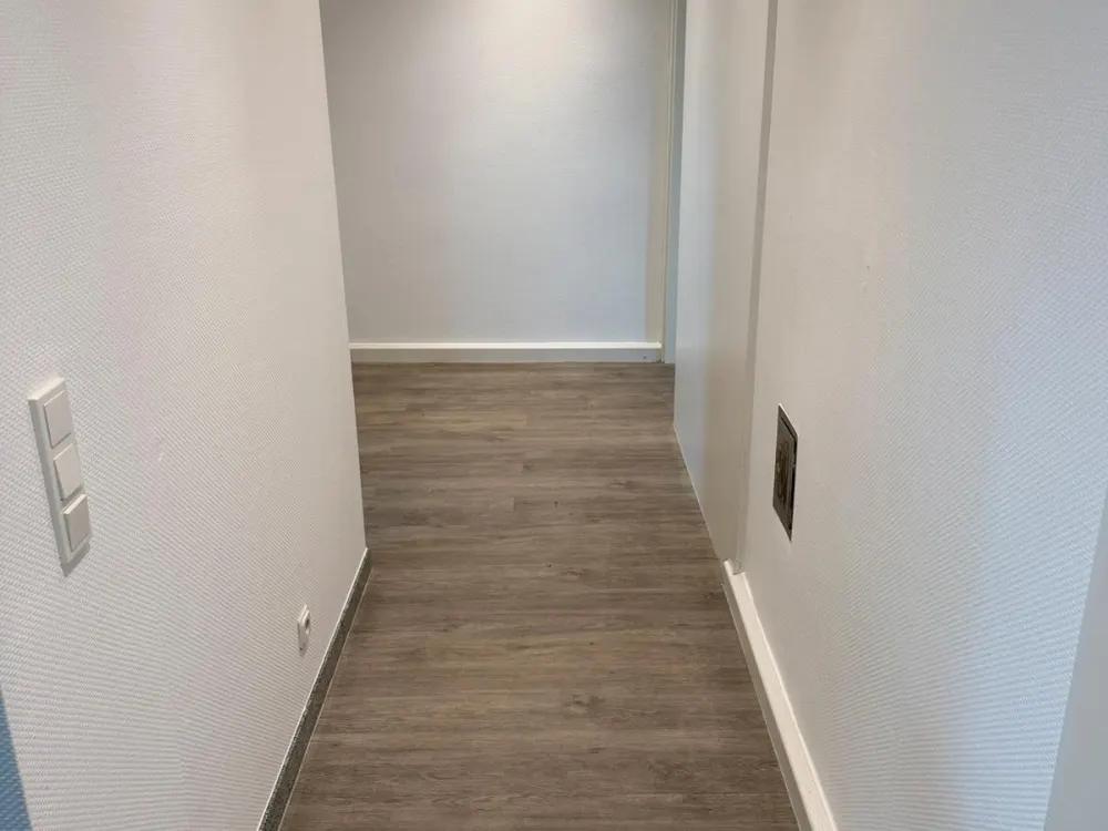 3 Zimmer mit Wohnküche, Diele, Bad, 75qm, EG, Völklingen,