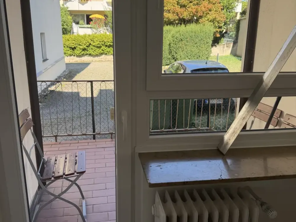 Stuttgart-Degerloch: Helle 2-Zimmer-Wohnung mit Balkon