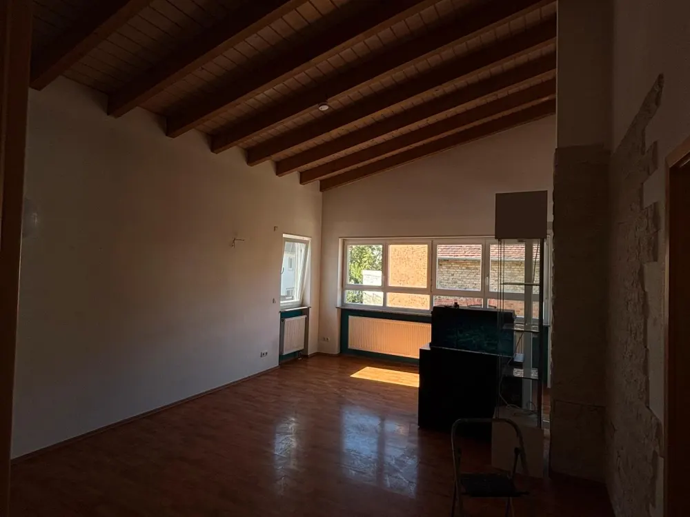 Helle 3-Zimmer-Wohnung mit Loftcharakter & Balkon