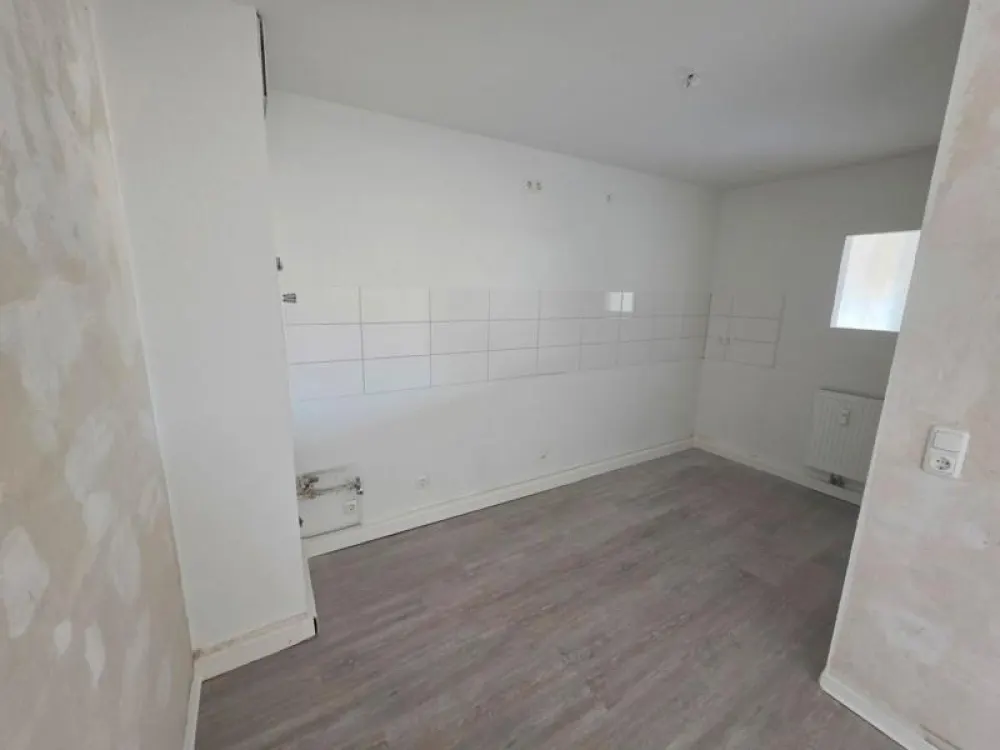 Wohnen am Benrather Schloss - Sanierte 2-Zimmer-Wohnung - Haus mit Aufzug
