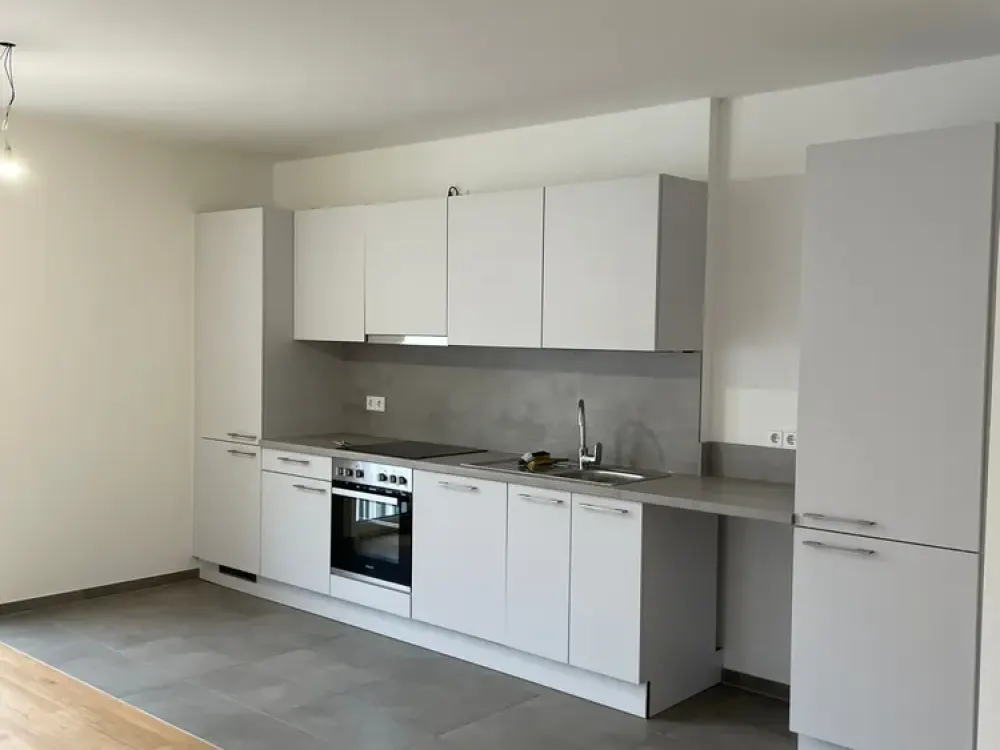 Moderne 3-Zimmer Terrassenwohnung in Frankfurt am Main mit Sky-Line Blick