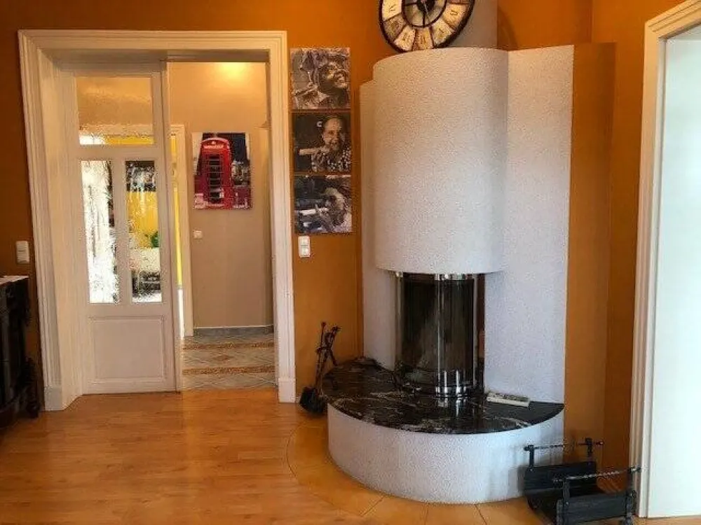 Rostock Gehlsdorf - very beautiful 4-room apartment with Warnow view, balcony & fireplace, on the 1st floor