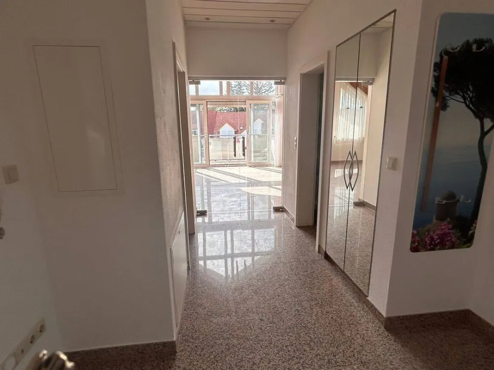 Außergewöhnliche 3-Zimmer Dachgeschosswohnung mit offenem Giebel