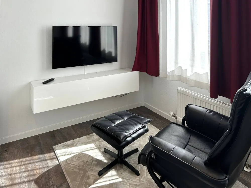 Praktisches 1-Zimmer Apartment, komfortabel & komplett ausgestattet, zentral in Niederrad