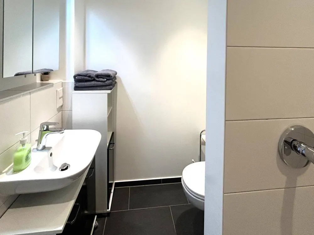 Praktisches 1-Zimmer Apartment, komfortabel & komplett ausgestattet, zentral in Niederrad