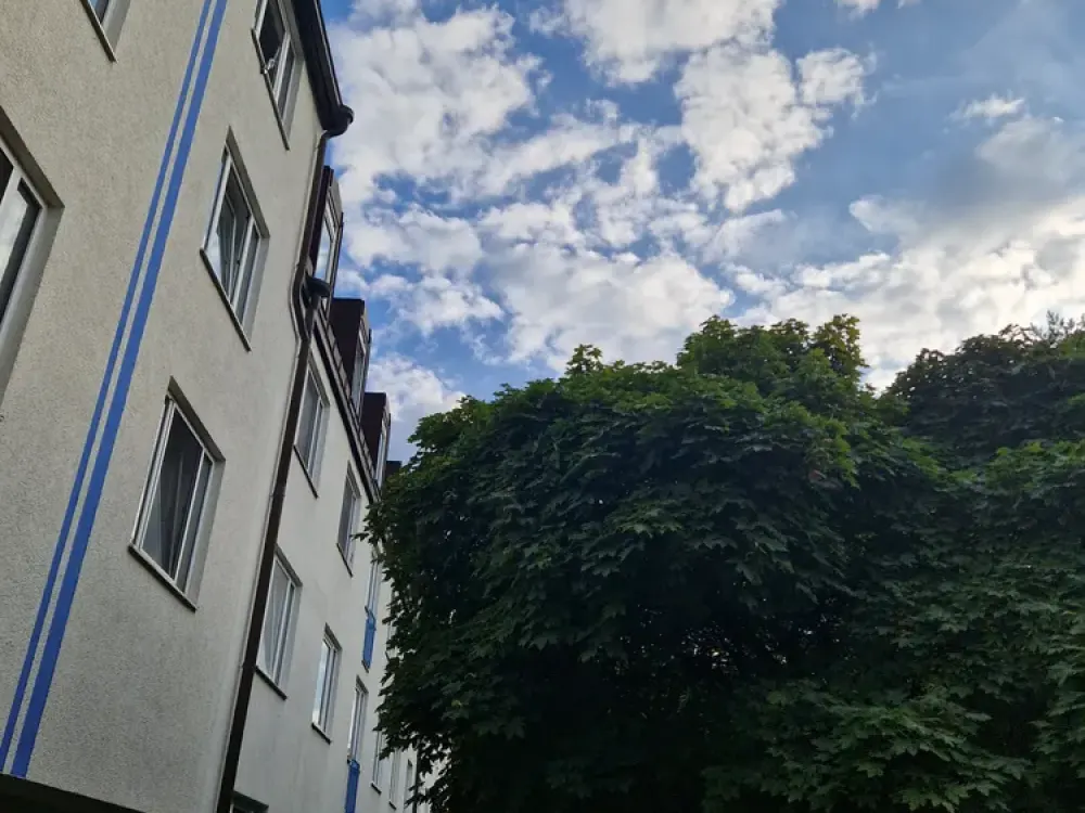 Kompakt wohnen: Ein-Zimmer-Apartment in Dresden-Klotzsche