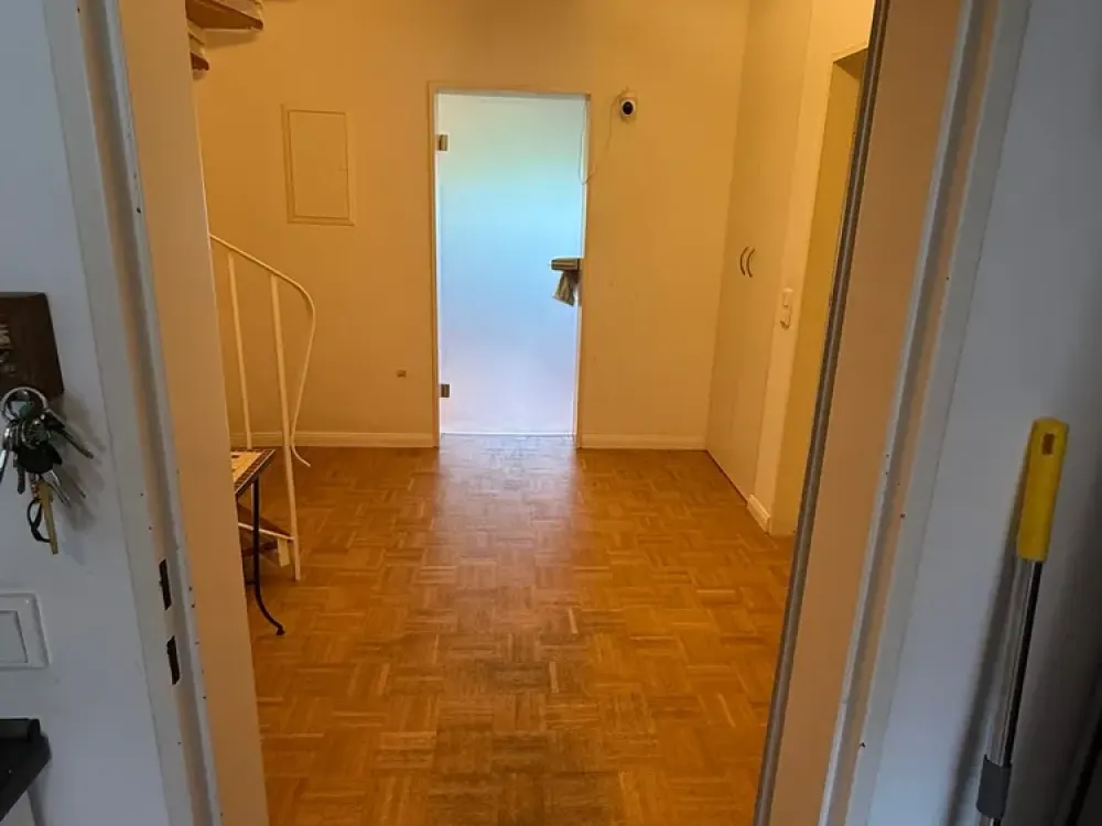 Großzügige 3,5-Zimmer-Maisonette mit Balkon & Stellplatz in Meerbusch-Büderich