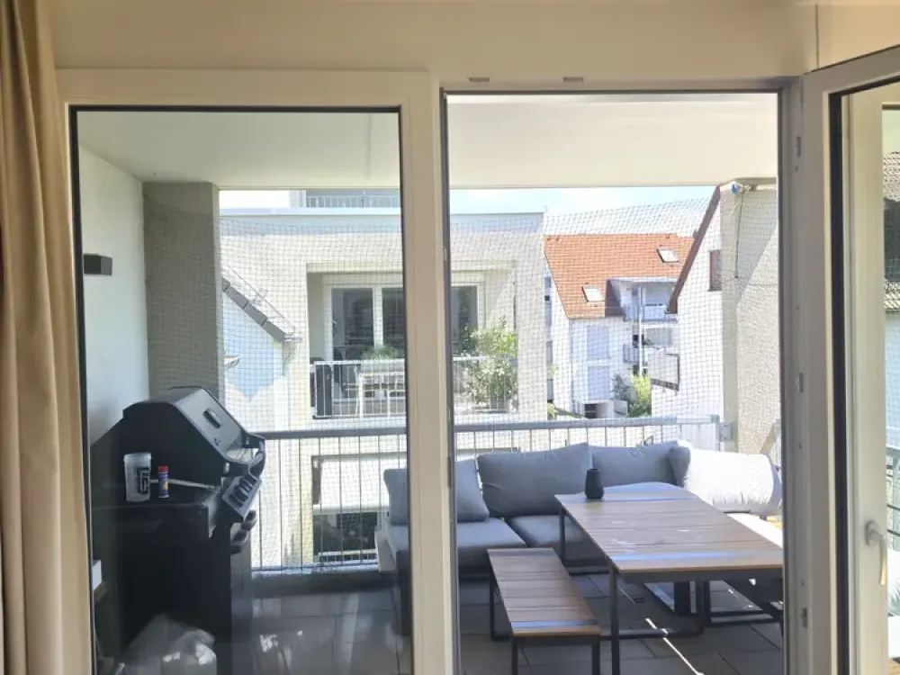 Großzügige 5 Zi. Wohnung! 155qm auf 2 Stockwerken! Dachterasse & Balkon