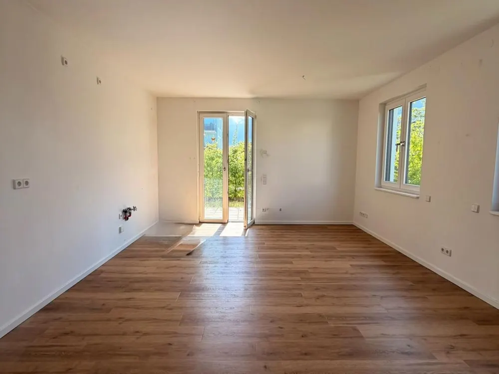 Terrassenwohnung: 3-Zimmer-Wohnung mit Garten