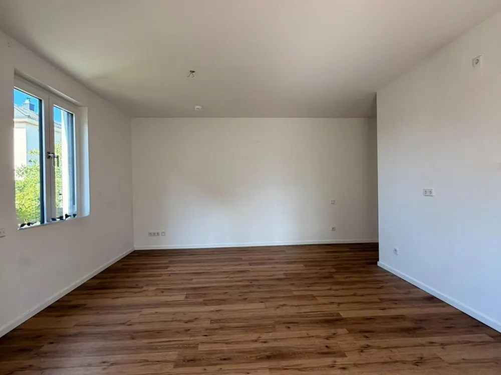 Terrassenwohnung: 3-Zimmer-Wohnung mit Garten
